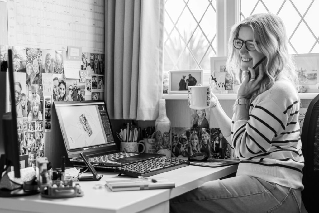 wedding photographer planning a wedding day timeline