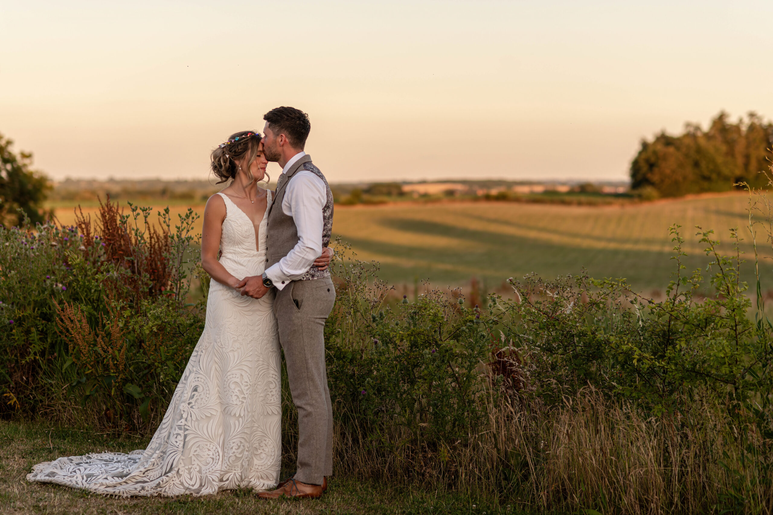 Golden hour wedding photography pricing