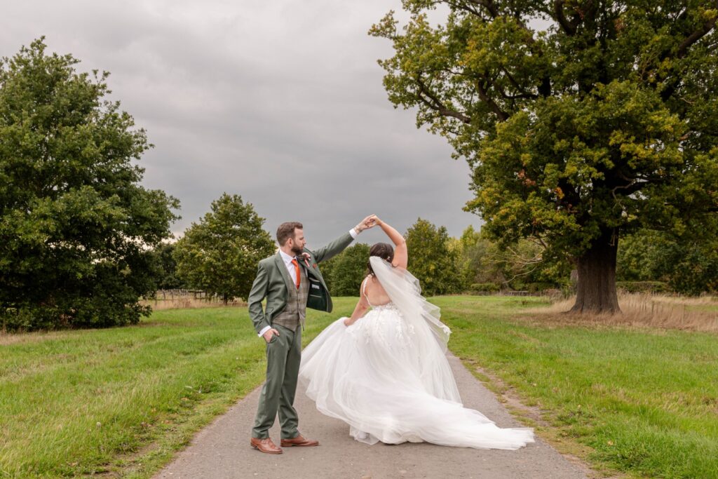 Natural wedding photography by LB Photography